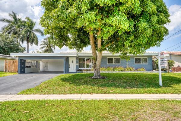 Plantation Isles, 5781 SW 14th St, Plantation, Florida 33317, image 1