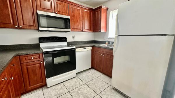 Glenwood, 11501 NW 43rd St, Coral Springs, Florida 33065, image 1