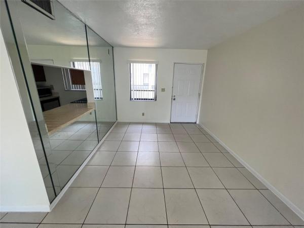 Presidential Golfview, 1950 N Congress Ave #210, West Palm Beach, Florida 33401, image 2