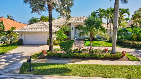 Stonebridge Golf & Country Club, 10595 Stonebridge Blvd, Boca Raton, Florida 33498, image 1