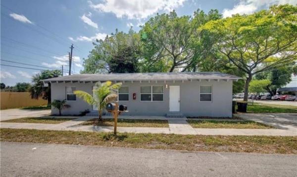 College, 403 SW 4th Ter #2, Dania Beach, Florida 33004, image 1