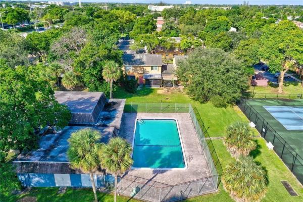 Apple Creek, 7521 W Sunrise Blvd #A2, Plantation, Florida 33313, image 3
