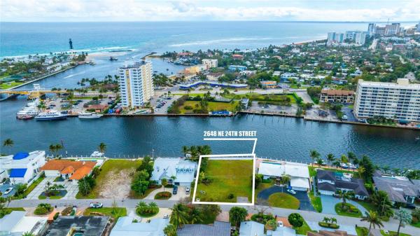 Lighthouse Point Residential, 2648 NE 24th St, Lighthouse Point, Florida 33064, image 1