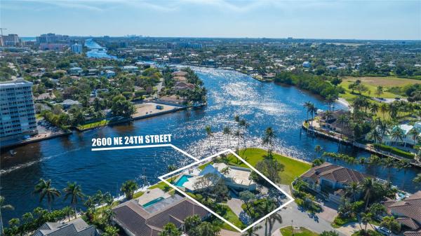 Lighthouse Point Residential, 2600 NE 24th St, Lighthouse Point, Florida 33064, image 1