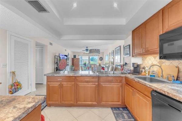 Sandalfoot South, 9880 Marina Blvd #1525, Boca Raton, Florida 33428, image 1