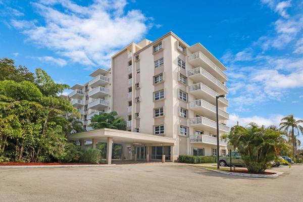 Coral Lake Tower, 1831 NE 38th St #201, Oakland Park, Florida 33308, image 1