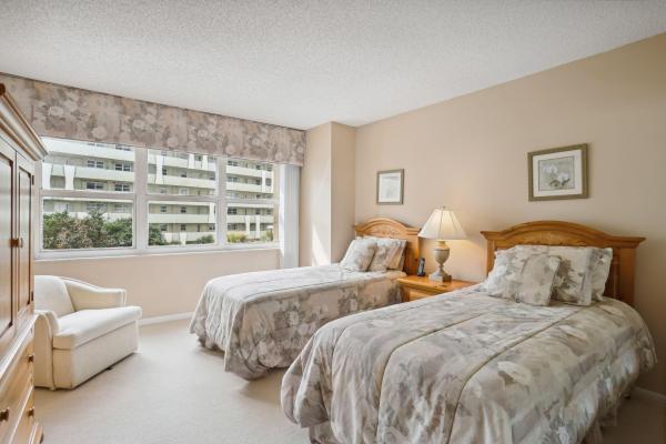 The Hampton Beach Club, 1800 S Ocean Blvd #406, Lauderdale By The Sea, Florida 33062, image 1