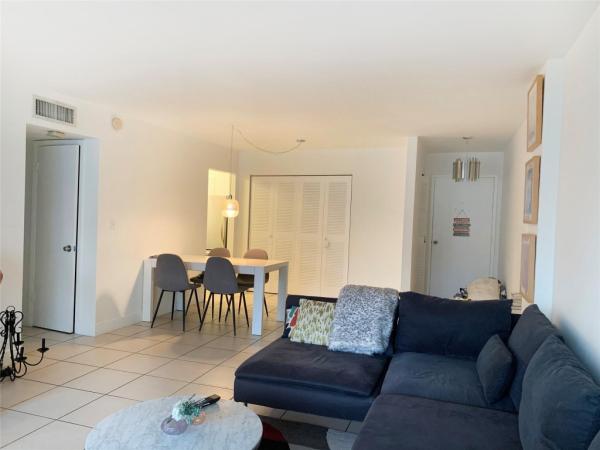 Marbella Tower, 200 178th Dr #703, Sunny Isles Beach, Florida 33160, image 2