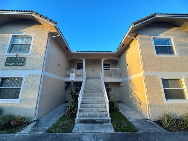 Royal Gardens, 12221 Royal Palm Blvd #12221, Coral Springs, Florida 33065, image 1