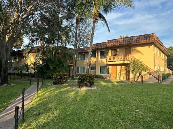 Lakeside At Lauderdale Lakes, 2531 NW 39th Ter #102, Lauderdale Lakes, Florida 33311, image 1