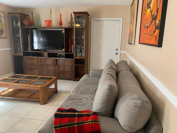 Sunrise Golf Village, 6230 NW 15th St, Sunrise, Florida 33313, image 3