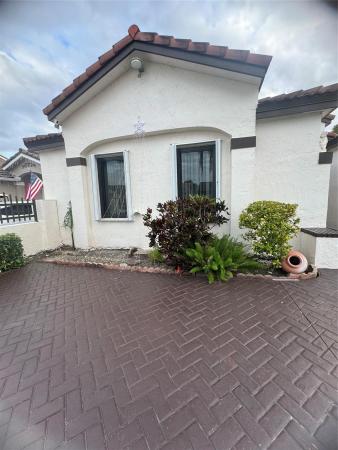 Venezia Homes Estates, 13386 NW 8th Ln, Tamiami, Florida 33182, image 2
