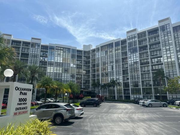 Oceanview Park, 1000 Parkview Dr #102, Hallandale Beach, Florida 33009, image 1