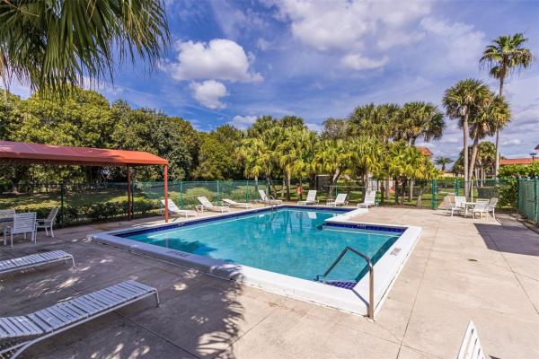 Racquet Club At Bonaventure, 399 Lakeview Dr #201, Weston, Florida 33326, image 1