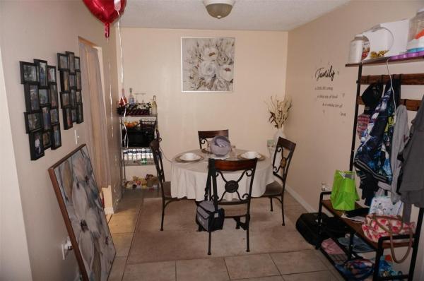 Clear Lake Palms, 407 Executive Center Dr #208, West Palm Beach, Florida 33401, image 1
