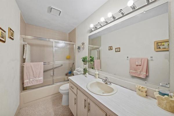 Delray Villas 4 & 5, 6397 Lasalle Dr, Delray Beach, Florida 33484, image 3
