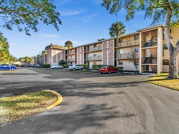 Forest Hills South, 3351 NW 85th Ave #215, Coral Springs, Florida 33065, image 1