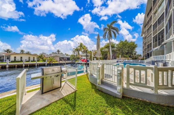 Winston House, 3050 NE 47th Ct #508, Fort Lauderdale, Florida 33308, image 1