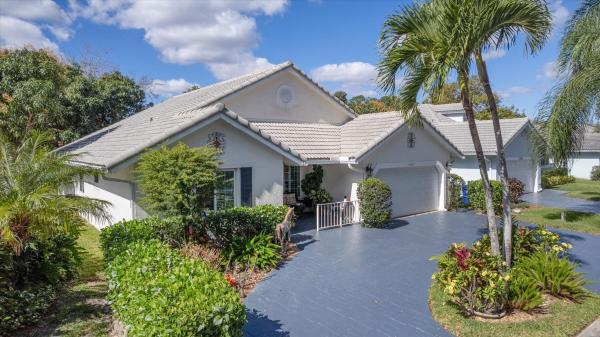 Pine Ridge Villas, 5364 Pine Cir, Coral Springs, Florida 33067, image 1