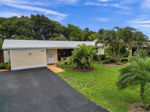 Pompano Waterway Estates, 2771 NE 53rd Ct, Lighthouse Point, Florida 33064, image 1