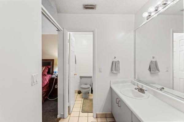 Hunter Green, 607 Laurel Way, North Lauderdale, Florida 33068, image 2