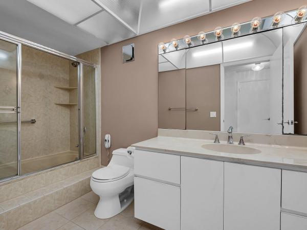 Country Club Village, 16300 Golf Club Rd #706, Weston, Florida 33326, image 1