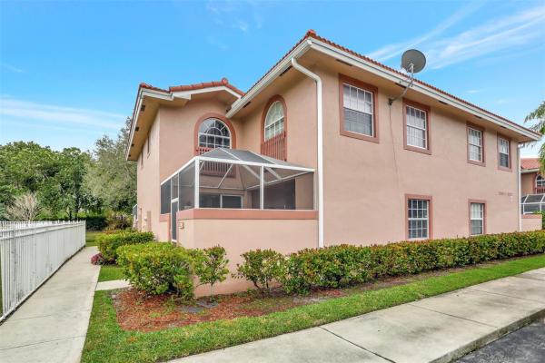 Eagle Creek Townhomes, 11700 Royal Palm Blvd, Coral Springs, Florida 33065, image 1