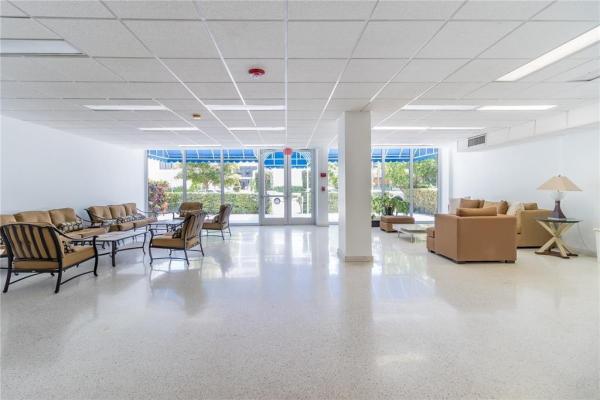 Sea Beach Towers, 1776 James Ave #5G, Miami Beach, Florida 33139, image 2