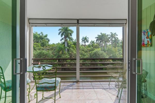 Royal Park, 102 Royal Park Dr #3A, Oakland Park, Florida 33309, image 1