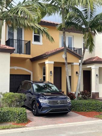 Long Pines, 6944 Long Pine Cir #6944, Coconut Creek, Florida 33073, image 1