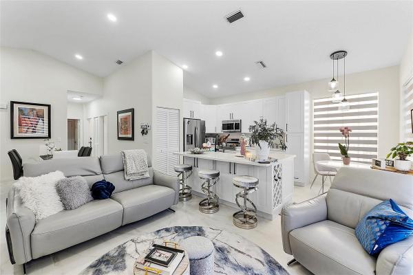 Mayfair At Wyndham Lakes, 5377 NW 126th Dr, Coral Springs, Florida 33076, image 1