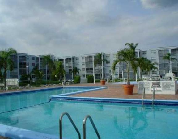 Danians North, 600 NE 2nd St #205, Dania Beach, Florida 33004, image 1