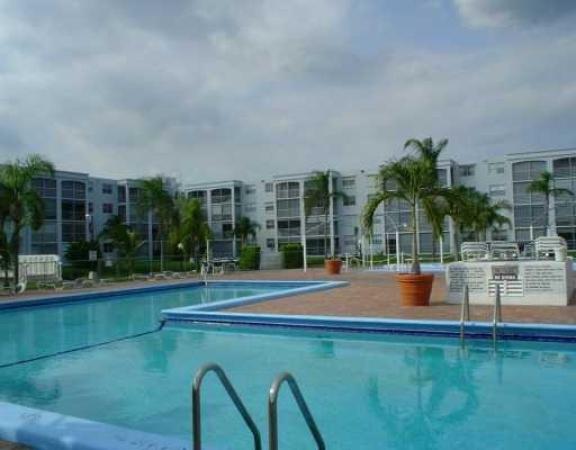 Danians North, 600 NE 2nd St #205, Dania Beach, Florida 33004, image 1