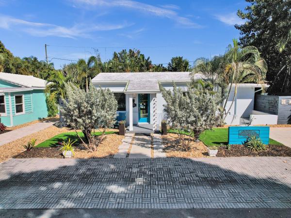 Highland Estates, 2726 NE 6th Ln, Wilton Manors, Florida 33334, image 1