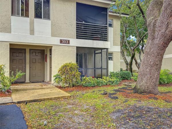 The Gardens North At Palm-Aire, 303 Gardens Dr #206, Pompano Beach, Florida 33069, image 1