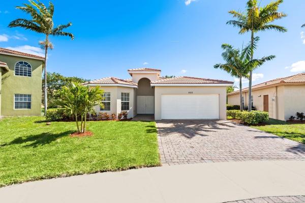 Pompano Springs, 650 NW 20th Ave, Pompano Beach, Florida 33069, image 1