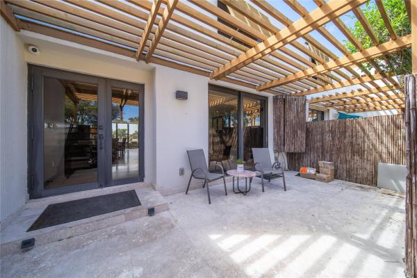 Trail Run, 1132 SW 131st Place Cir #N, Tamiami, Florida 33184, image 1