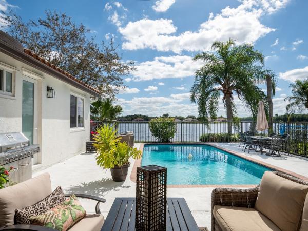 Jasmine Island South, 1460 Lantana Dr, Weston, Florida 33326, image 1