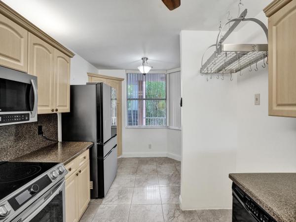 Sunrise Lakes 4, 2551 NW 103rd Ave #301, Sunrise, Florida 33322, image 1
