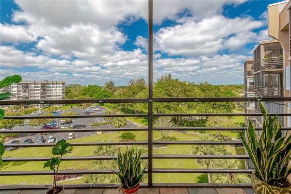 The Elm, 1000 Saint Charles Pl #722, Pembroke Pines, Florida 33026, image 1