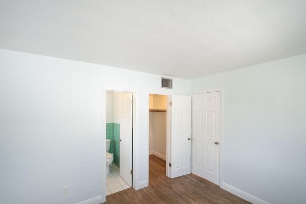 Cliff Lake Villas, 1055 SE 15th St #14C, Fort Lauderdale, Florida 33316, image 1