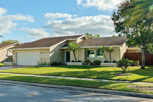 Lakewood East, 920 NW 49th Ave, Coconut Creek, Florida 33063, image 1