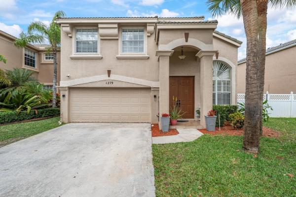 Wyndham, 1279 Gembrook Ct, Royal Palm Beach, Florida 33411, image 1