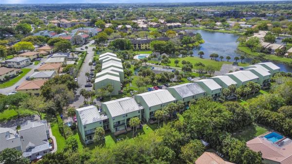 Sun & Lake, 8909 NW 28th Dr #27-C, Coral Springs, Florida 33065, image 1
