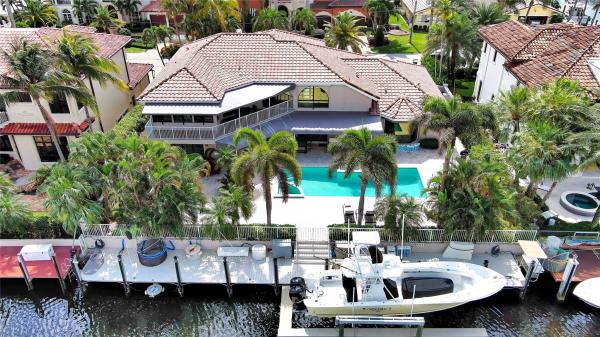 Lighthouse Point Residential, 2325 NE 28th St, Lighthouse Point, Florida 33064, image 1
