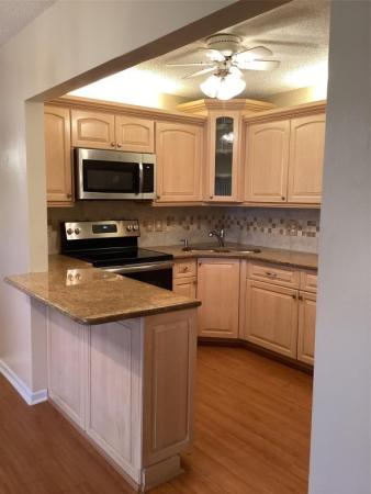 Pine Ridge South 4, 427 Pine Glen Ln #D-2, Greenacres, Florida 33463, image 1