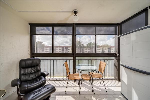 Hollybrook Golf & Tennis Club, 361 S Hollybrook Dr #203, Pembroke Pines, Florida 33025, image 1