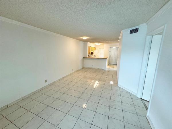 Gathering Place At Cypress Bend, 2216 N Cypress Bend Dr #201, Pompano Beach, Florida 33069, image 1