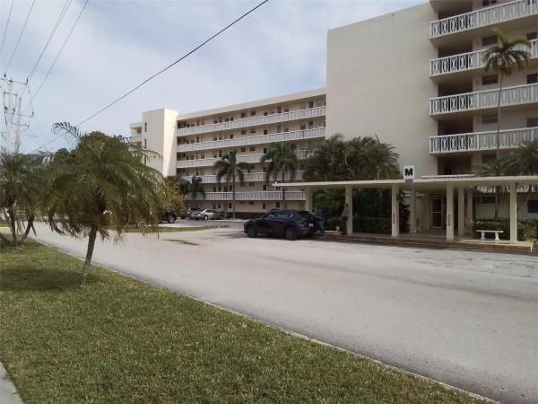 Point East, 2910 Point East Dr #M402, Aventura, Florida 33160, image 3