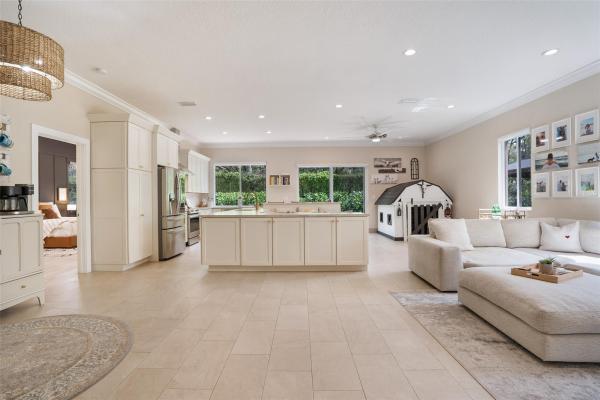Lake St Croix At Indigo Lakes, 4816 NW 53rd Cir, Coconut Creek, Florida 33073, image 1